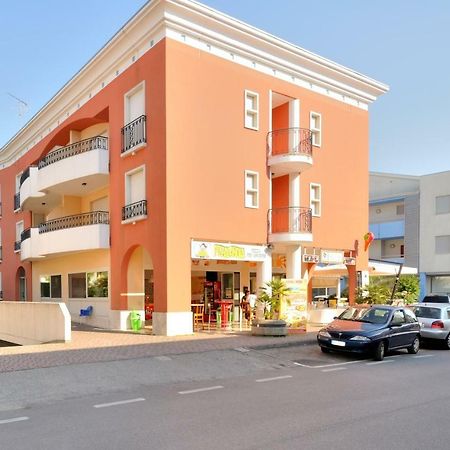 Residence Millennium Bibione Bagian luar foto