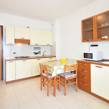 Residence Millennium Bibione Bagian luar foto